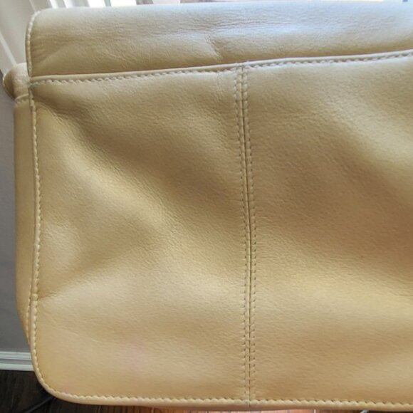 Vintage Bechamel Genuine Leather Crossbody Bag Upcycled - Picture 2 of 15